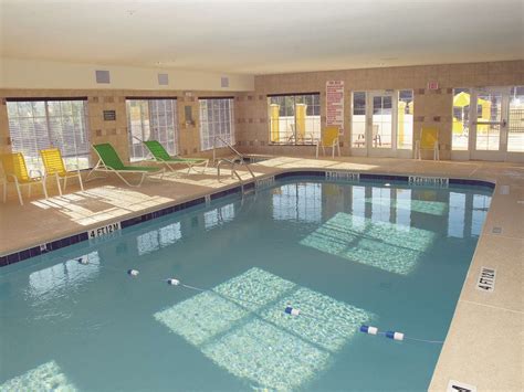 Pet Friendly Hotels in Macon, GA .